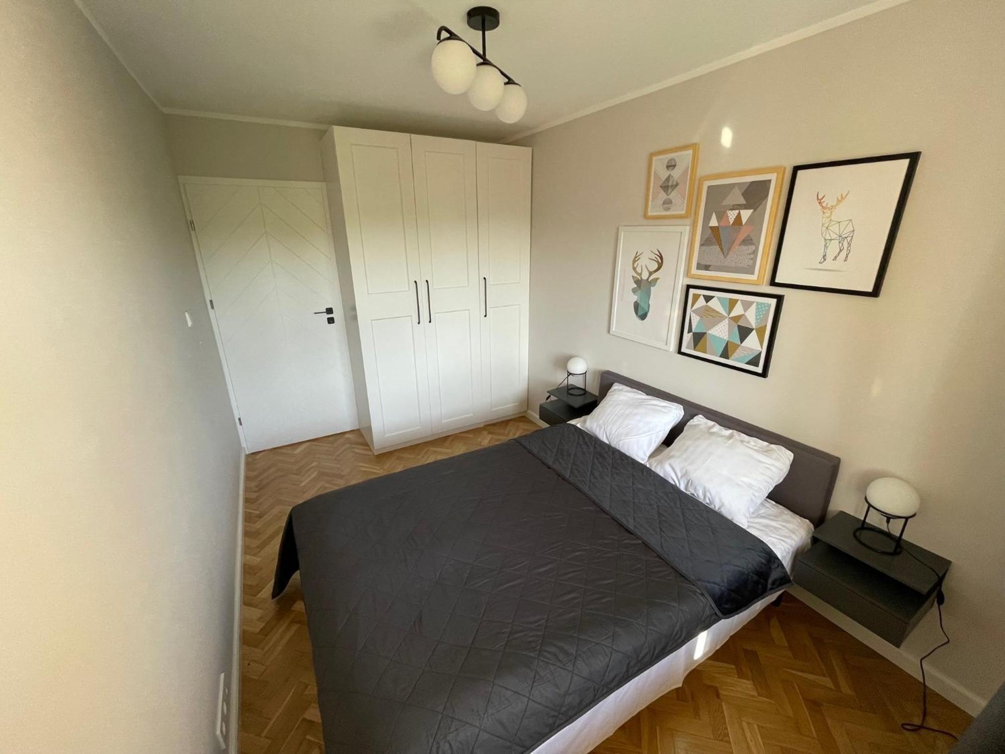 Pl. Dabrowskiego 12 By Homeprime Warsawa Bagian luar foto