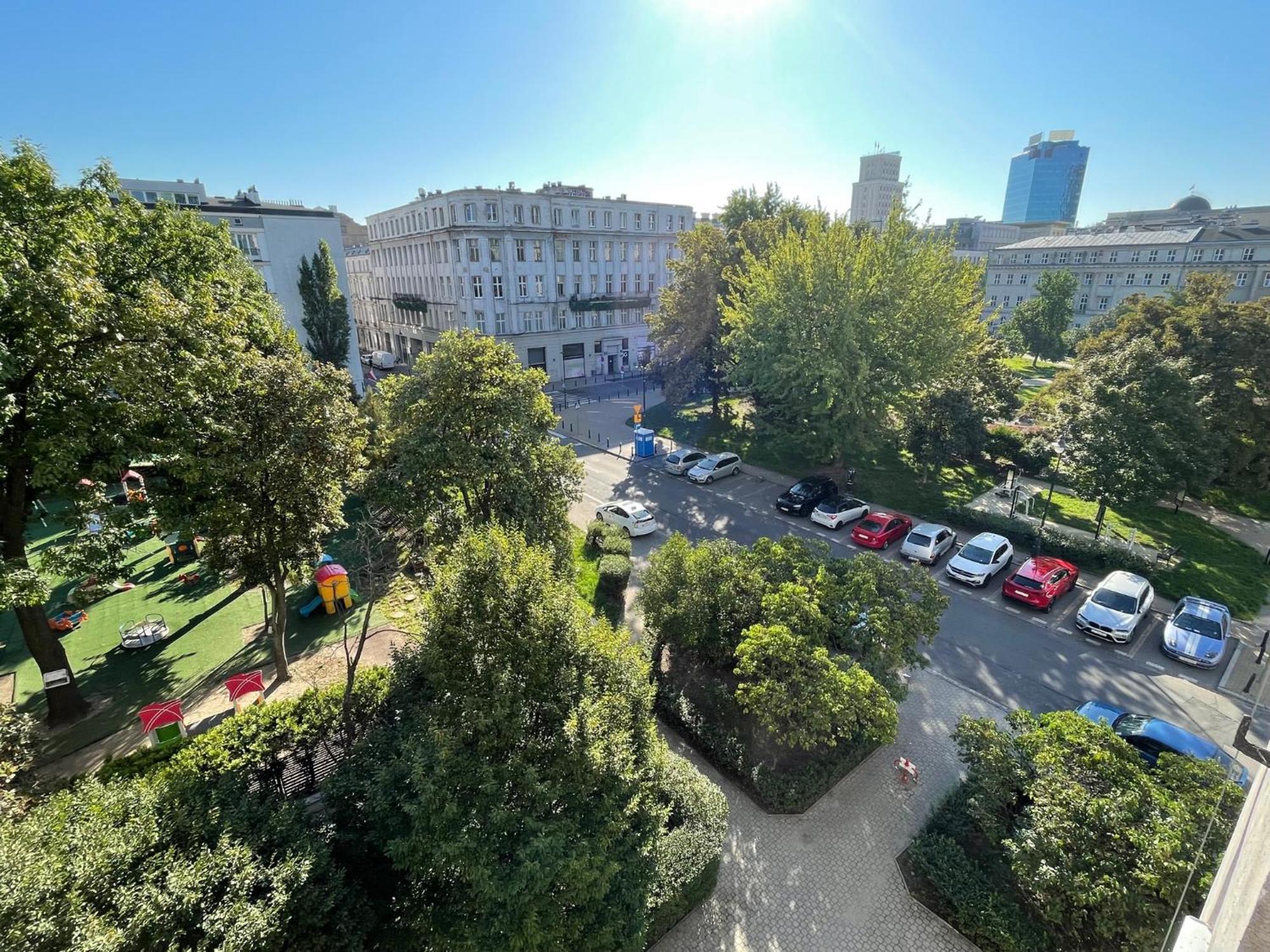 Pl. Dabrowskiego 12 By Homeprime Warsawa Bagian luar foto